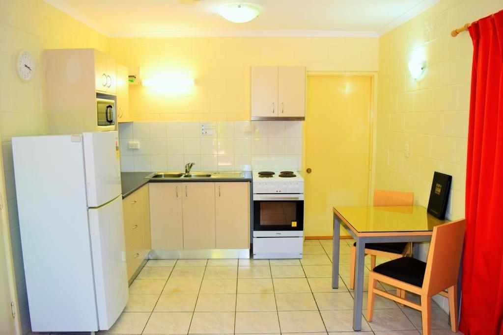 Coconut Grove Holiday Apartments Darwin Ngoại thất bức ảnh